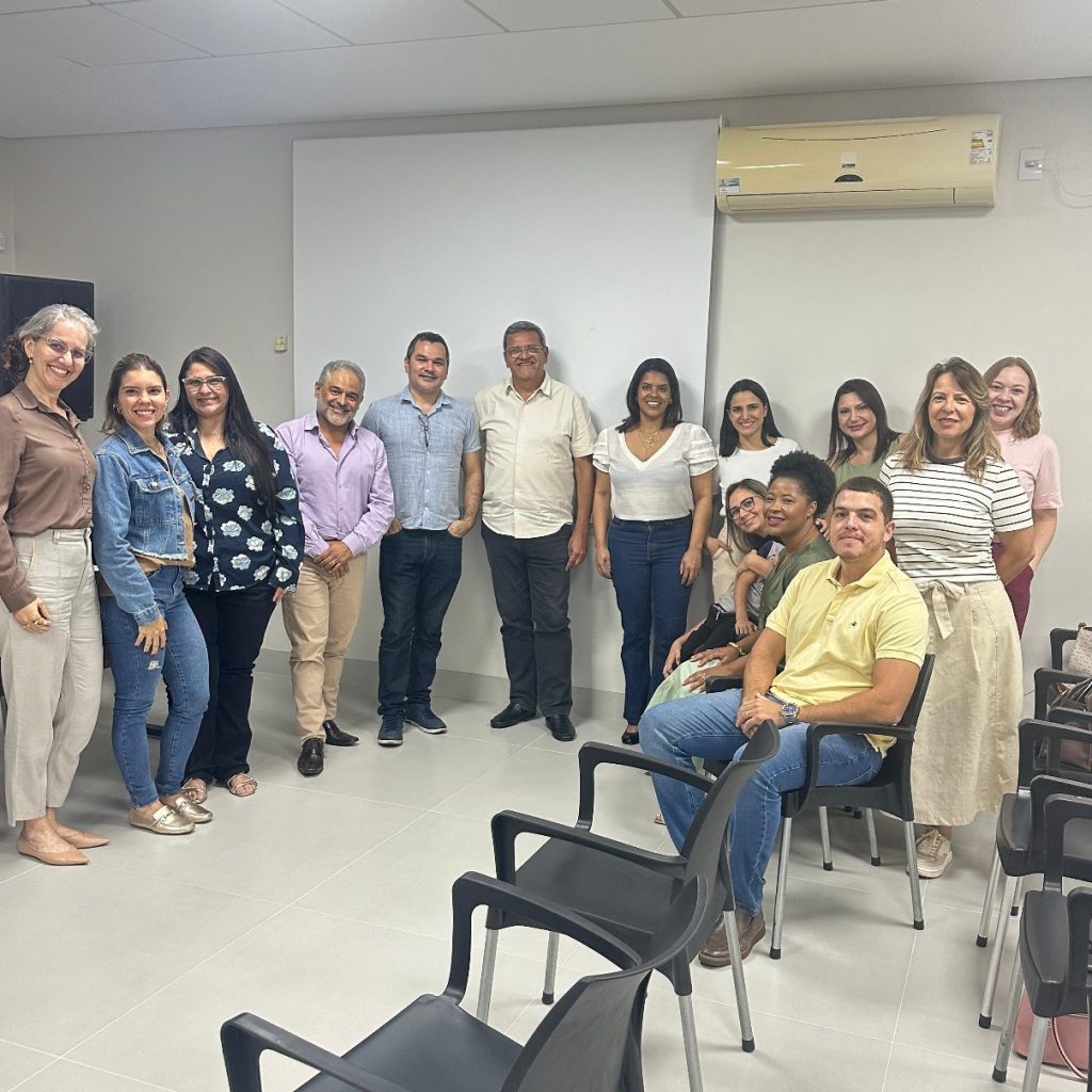 Professores do PPGDEE se reúnem com equipe do Programa Empreender para fortalecer parcerias e ouvir demandas